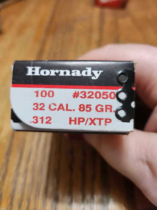 32 cal 85gr hollow point  XTP